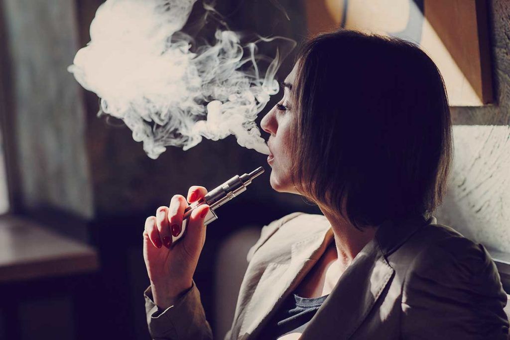 Cigarrillos electrónicos: similar daño vascular que los tradicionales