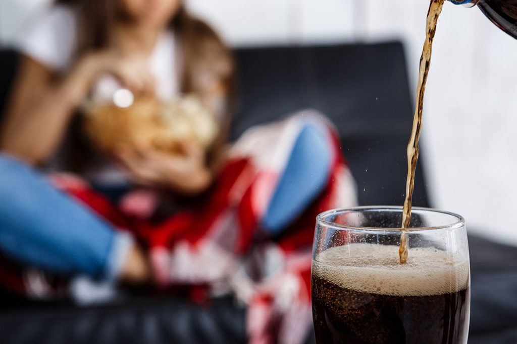 Bebidas azucaradas: más de 1.000 millones de dólares en publicidad