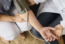 La tensión alta duplica el riesgo de Covid-19 grave, incluso en vacunados La tensión alta duplica el riesgo de Covid-19 grave, incluso en vacunados
