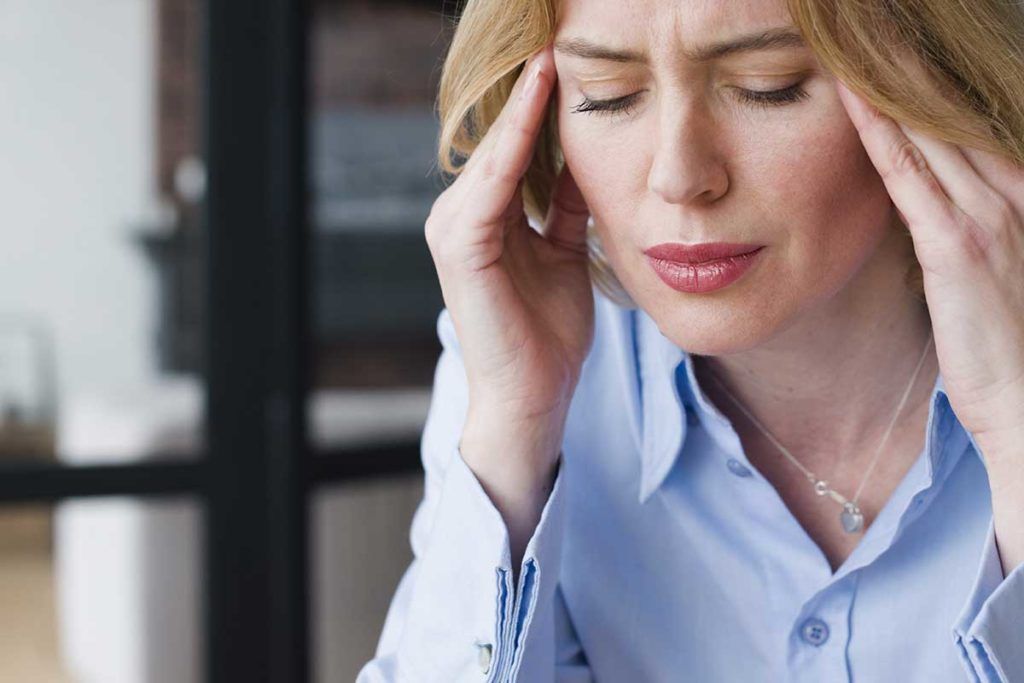 Vinculan el reloj circadiano con la aparición de migraña
