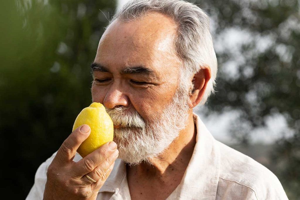 La pérdida de olfato en mayores, signo de posible Alzheimer