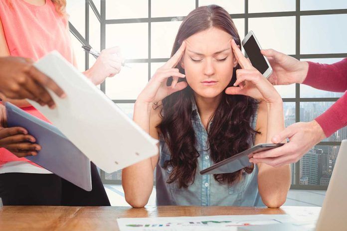 estres-laboral ‘Quemarse’ profesionalmente: ¿Se puede prevenir?
