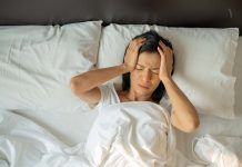 Vinculan migraña con dormir mal Vinculan migraña con dormir mal
