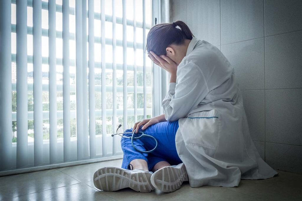 Alto riesgo de suicidio entre las médicas de EE UU